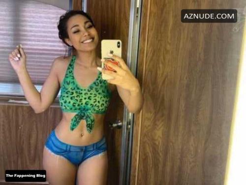 Parker-McKenna-Posey-Sexy-Tits-and-Ass-Photo-Collection-38-